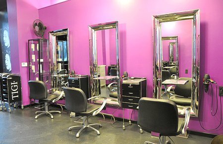 COIFFEUR (-EUSE) CDI COIFFEUR (-EUSE) CDI